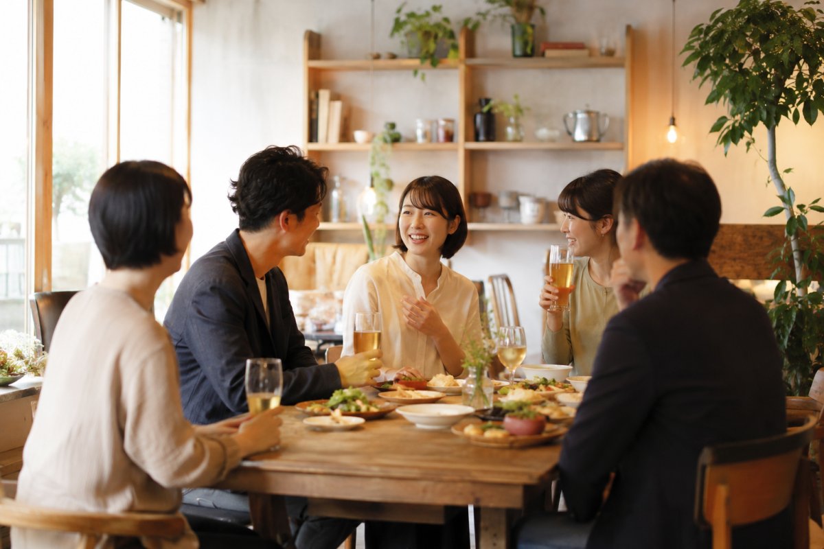 懇親会とは？何をする会か・目的・流れ・時間の目安を解説